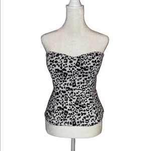 Cinched sleeveless top